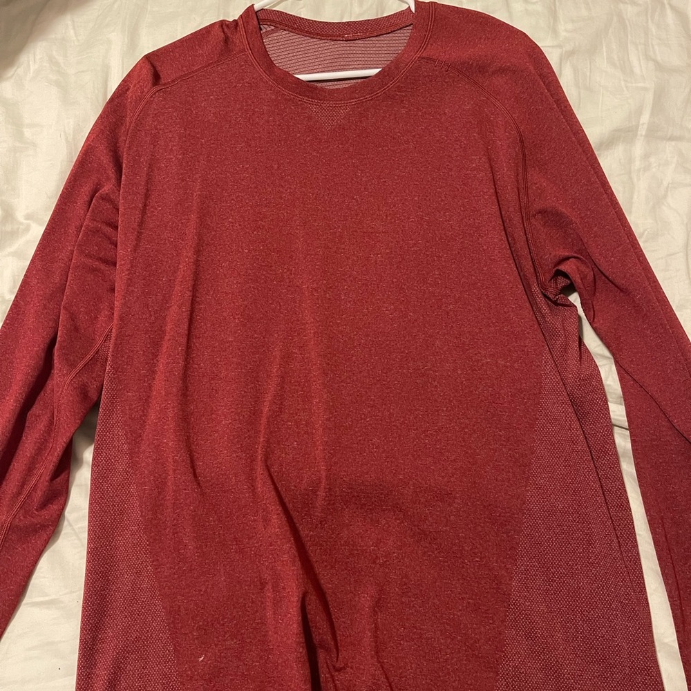 Lululemon metal vent tech long sleeve